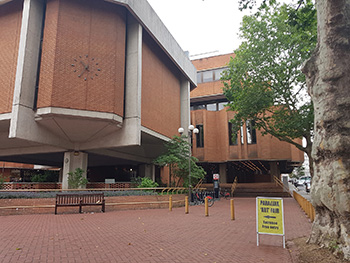 Kensington Town Hall